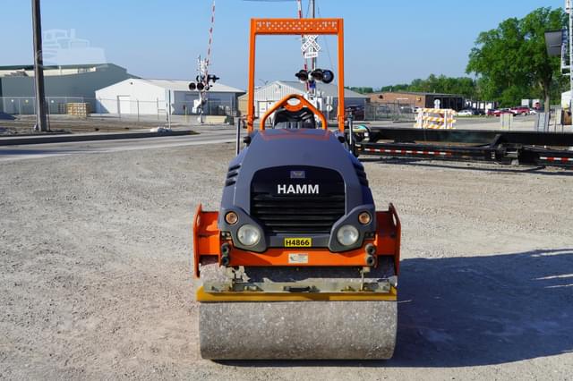 Image of Hamm HD12VV equipment image 2