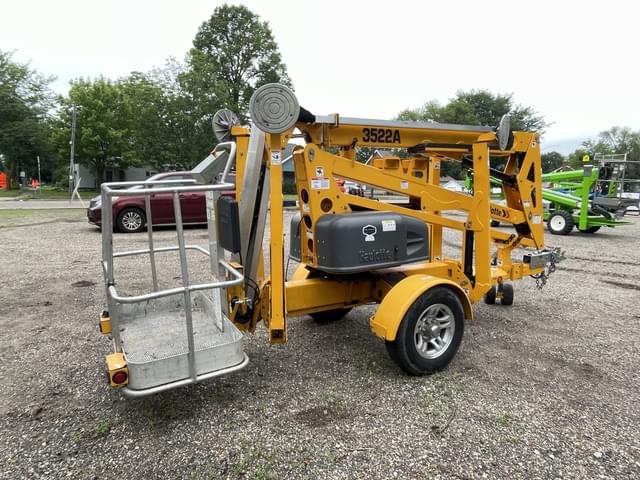 Image of Haulotte 3522A equipment image 3
