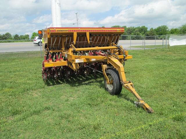 Image of Haybuster 107C equipment image 1