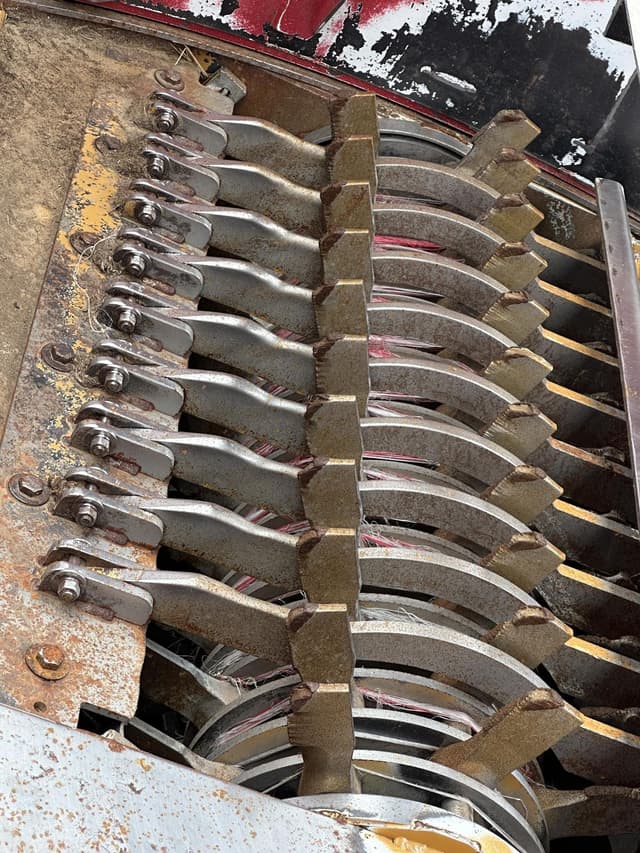 Image of Haybuster H-1135 equipment image 4