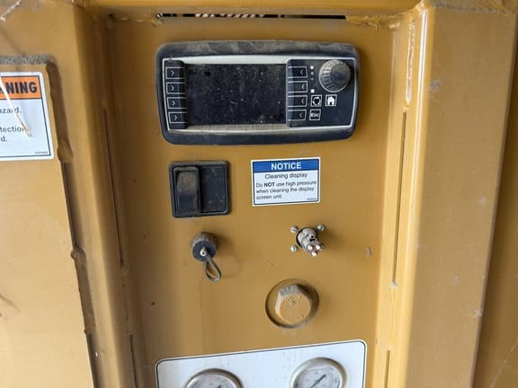 Image of Haybuster H-1135 equipment image 2