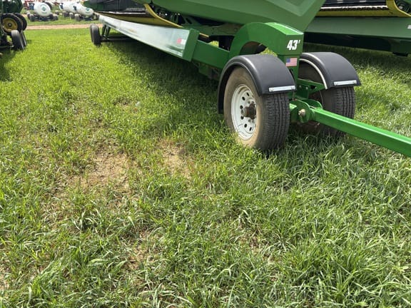 2021 Dose Headhunter Classic Equipment Image0