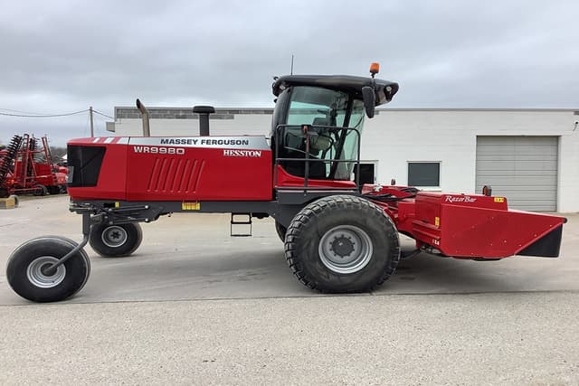Image of Massey Ferguson WR9980 equipment image 2