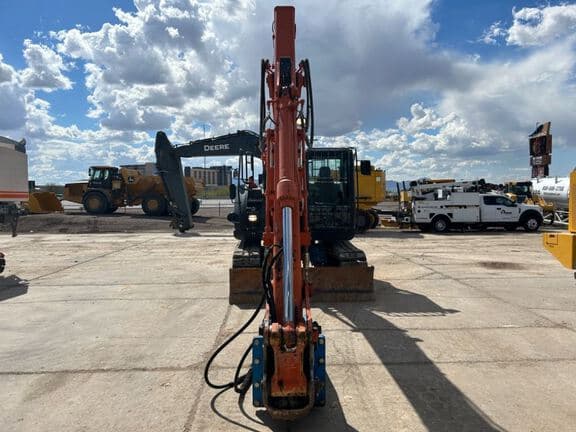 Image of Hitachi ZAXIS 135UC-6 equipment image 3