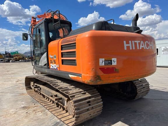 Image of Hitachi ZX210LC equipment image 3