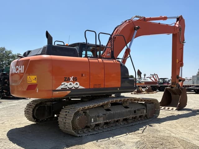 Image of Hitachi ZX200 equipment image 2