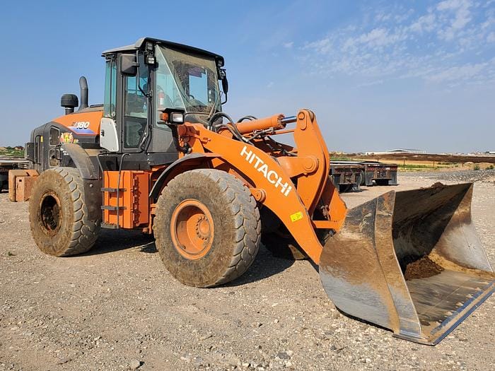 2021 Hitachi ZW180-6 Equipment Image0