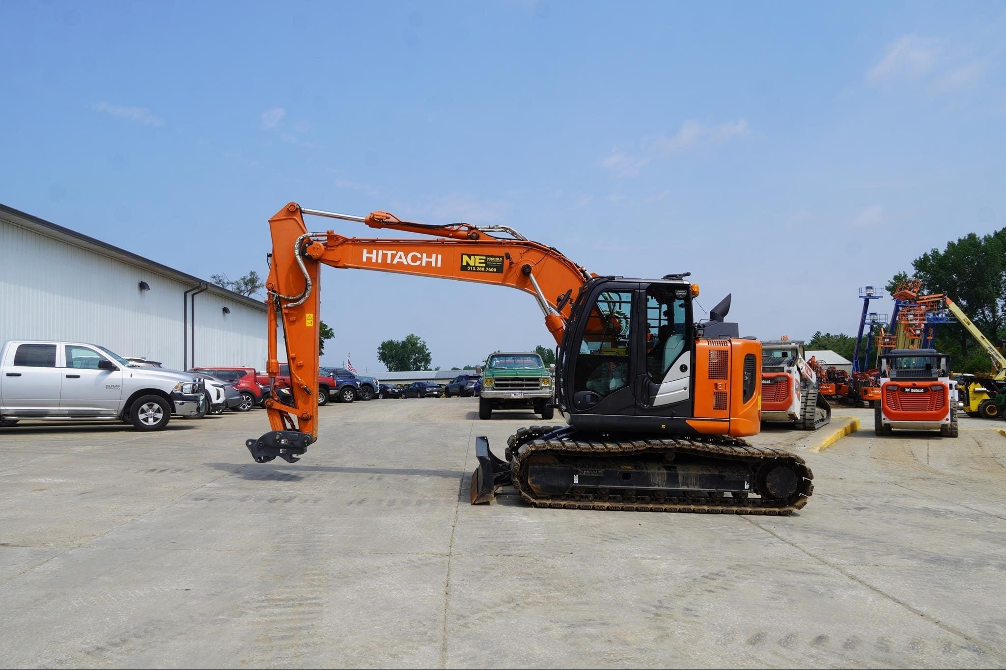 2021 Hitachi ZX135US-6 Equipment Image0