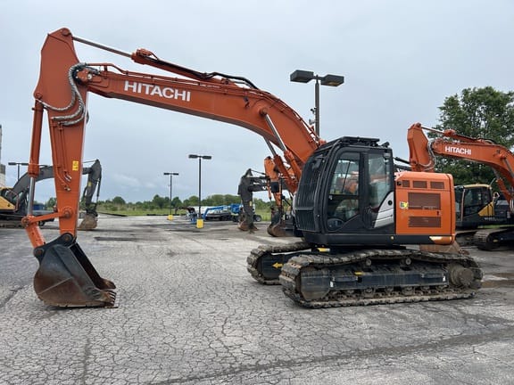 2021 Hitachi ZX225USRK Equipment Image0