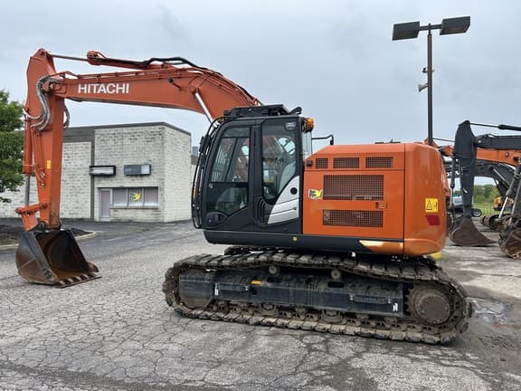 Image of Hitachi ZX225USRK equipment image 1
