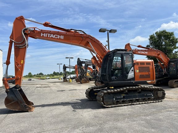 2021 Hitachi ZX225USRK Equipment Image0