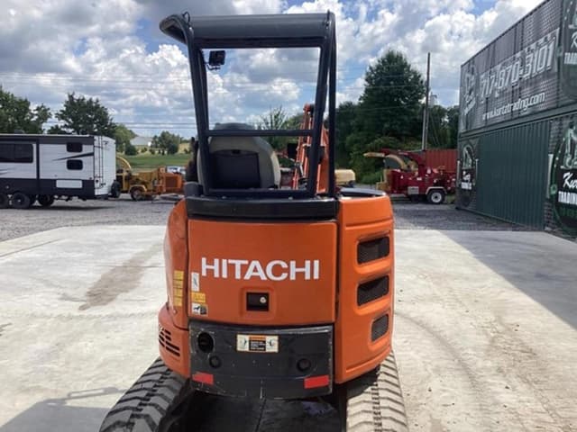 Image of Hitachi ZX26U-5N equipment image 2