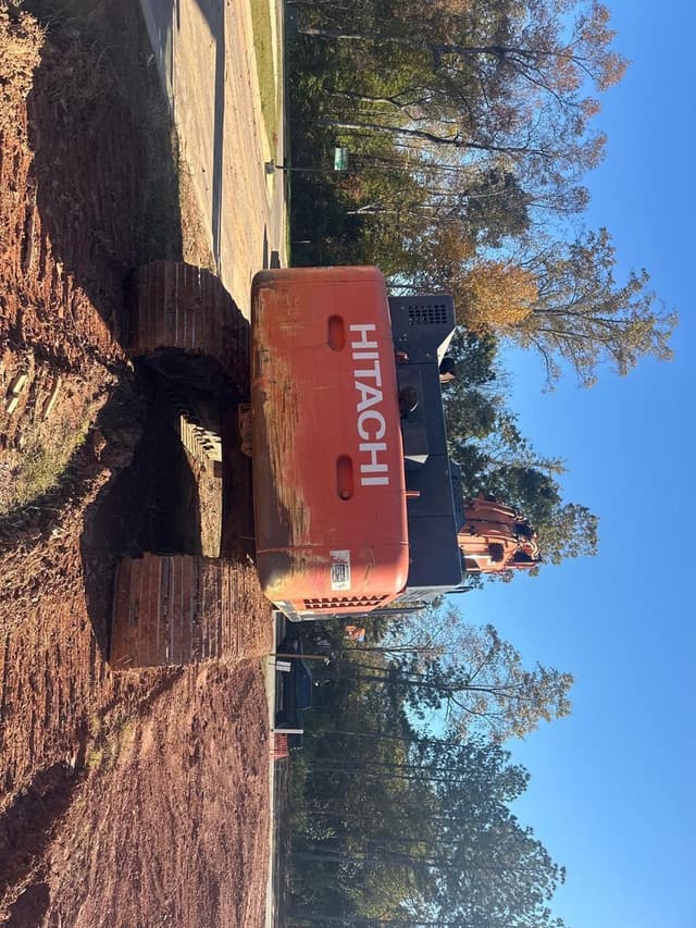 Image of Hitachi ZX470LC equipment image 4