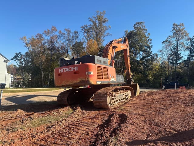 Image of Hitachi ZX470LC equipment image 3