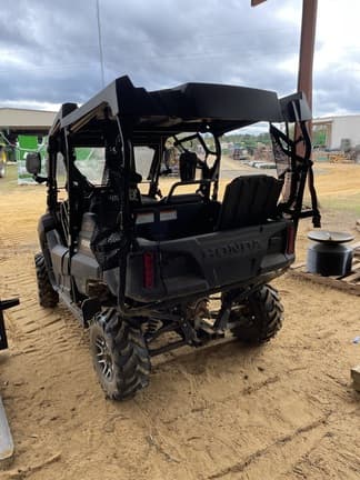 Image of Honda Pioneer 700 Deluxe equipment image 4