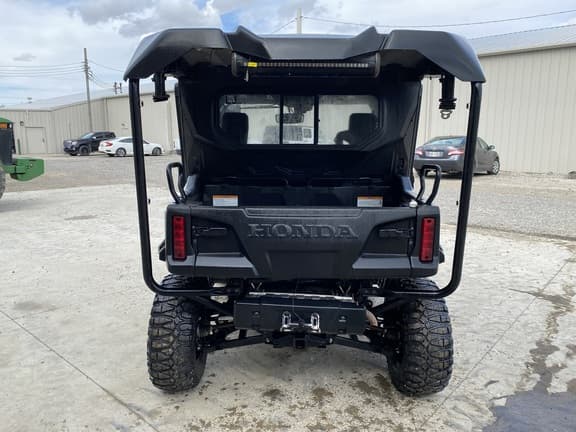Image of Honda Pioneer 1000-5 equipment image 3