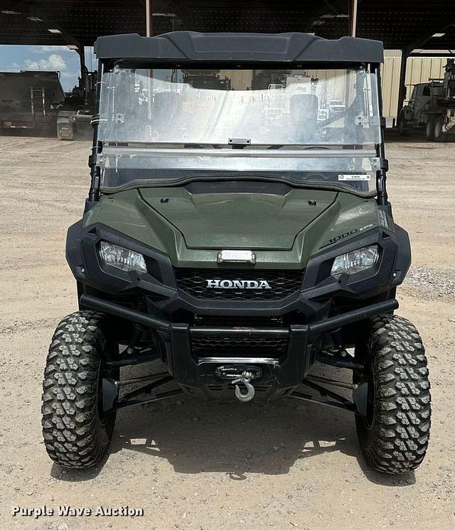 Image of Honda Pioneer 1000 equipment image 1