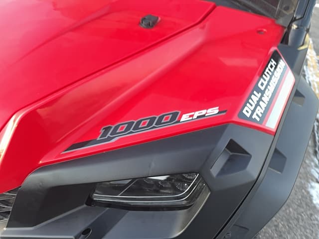 Image of Honda Pioneer 1000 equipment image 3