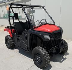 2021 Honda Pioneer 500 Equipment Image0