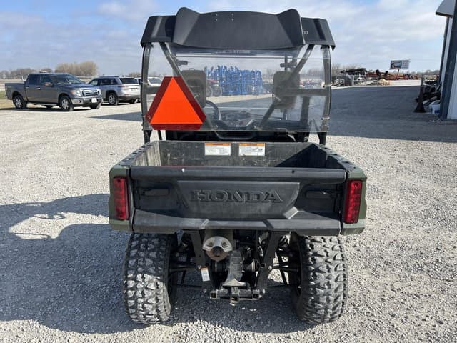 Image of Honda Pioneer 520 equipment image 3