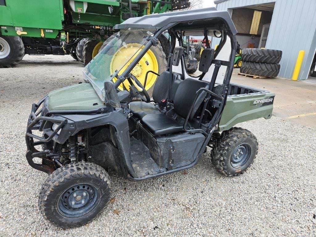 Main image Honda Pioneer 520