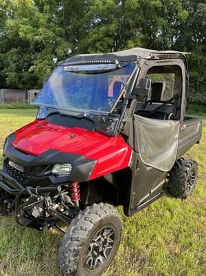 2021 Honda Pioneer 700 Image