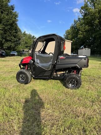 Image of Honda Pioneer 700 equipment image 1