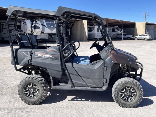 Image of Honda Pioneer 700 equipment image 3