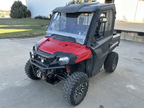 Image of Honda Pioneer 700 equipment image 4