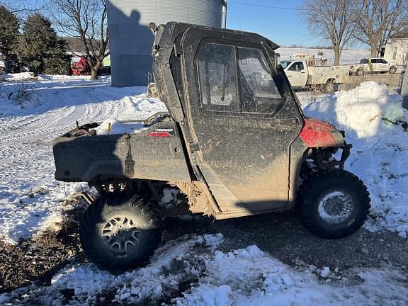 Image of Honda Pioneer 700 equipment image 2