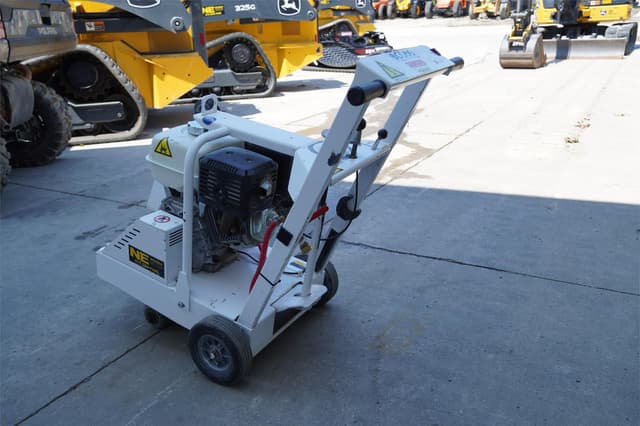 Image of Husqvarna FS400 equipment image 3