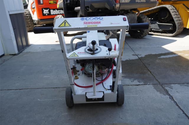 Image of Husqvarna FS400 equipment image 2