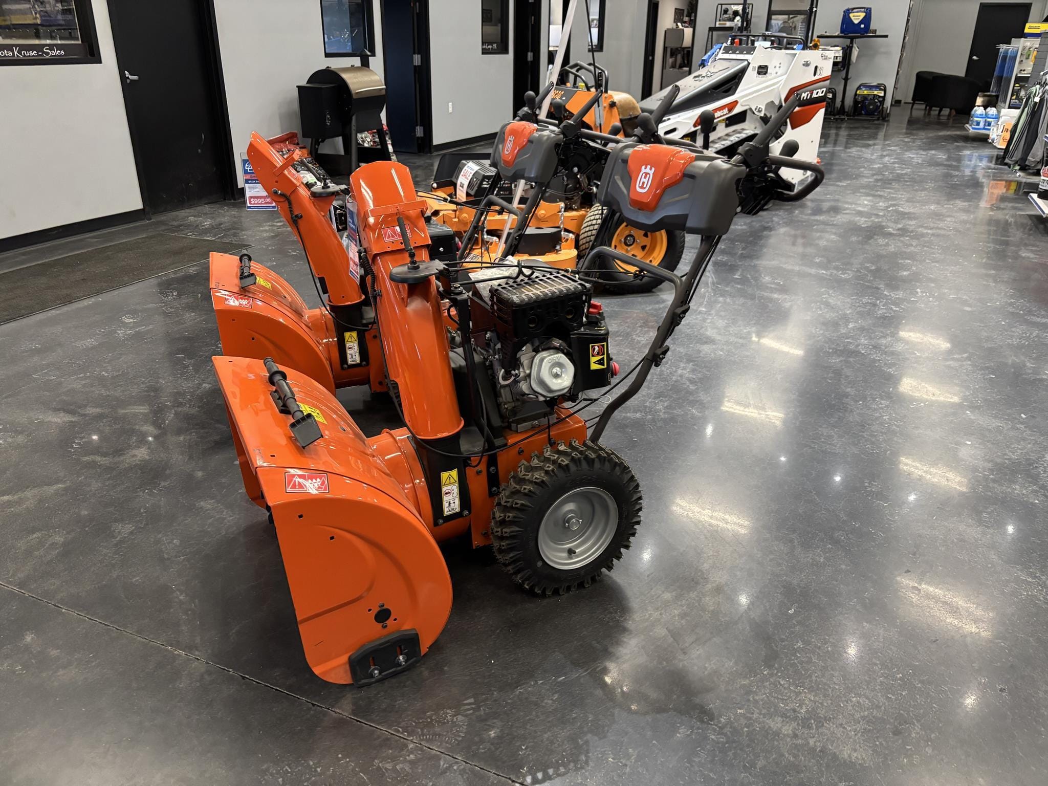 2021 Husqvarna Power ST 230 Equipment Image0