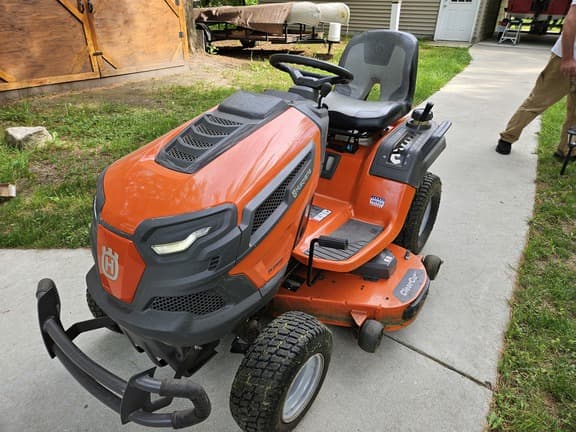 Image of Husqvarna TS248XD equipment image 2