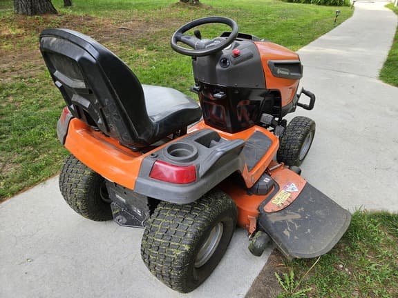 Image of Husqvarna TS248XD equipment image 4
