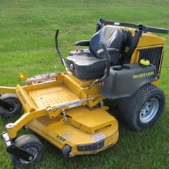 2021 Hustler Diesel Z Equipment Image0