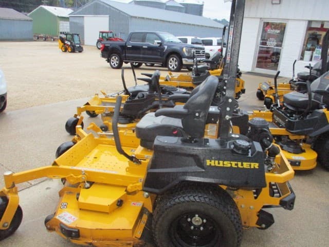 Image of Hustler X-ONE equipment image 2