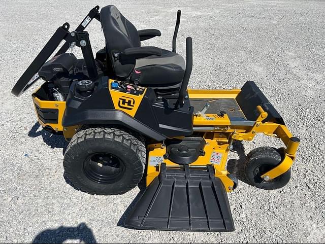 Image of Hustler FasTrak equipment image 1