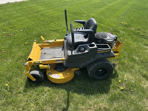 Image of Hustler Raptor equipment image 4