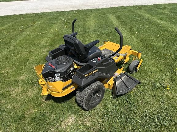 Image of Hustler Raptor equipment image 3