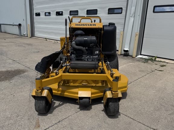 Image of Hustler Super S equipment image 1