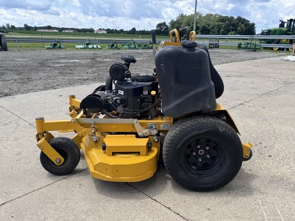 Image of Hustler Super S equipment image 3