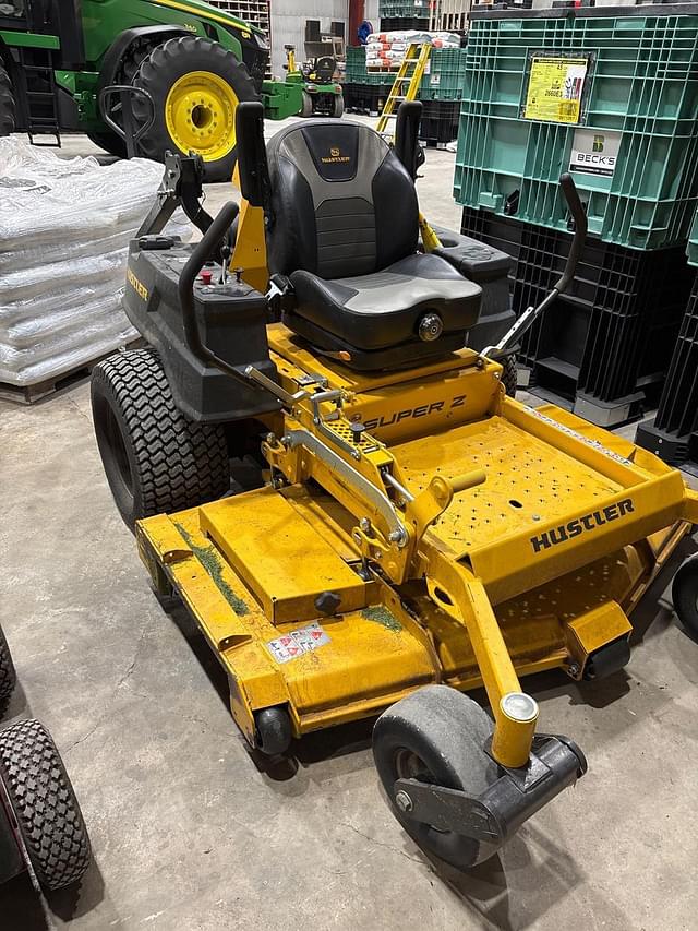 Image of Hustler Super Z equipment image 1