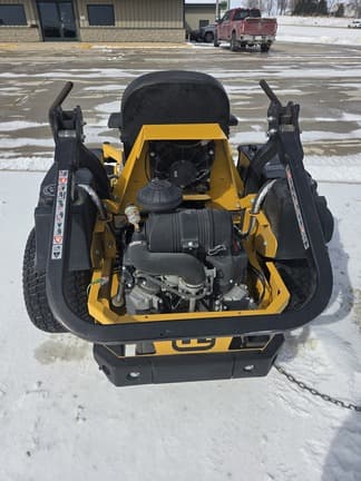 Image of Hustler Super Z equipment image 4