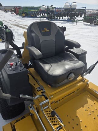 Image of Hustler Super Z equipment image 3