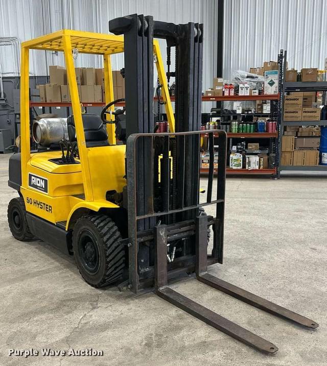 Image of Hyster H50XM equipment image 2