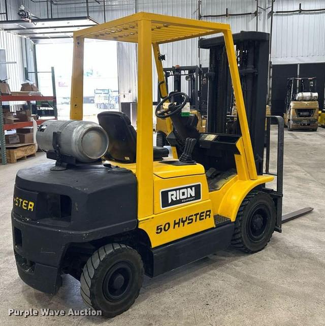 Image of Hyster H50XM equipment image 4