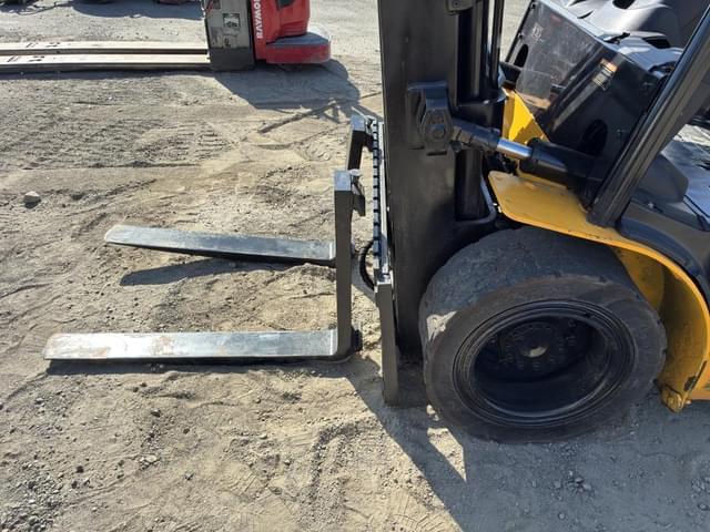 Image of Hyundai 30D-9 equipment image 4