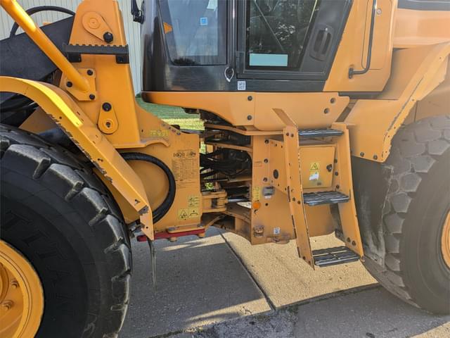 Image of Hyundai HL940A equipment image 2