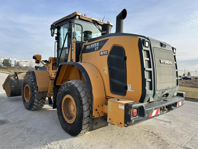 Image of Hyundai HL955AXT equipment image 4